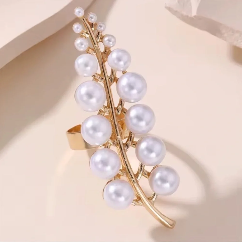 Pearl Gold Leaf Adjustable Ring